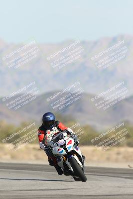 media/Nov-30-2025-TrackXperience (Sun) [[c0061d280f]]/3-Level 1/Session 2 (Turn 14)/